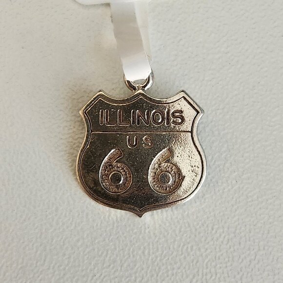 925 Sterling Silver Route 66 Illinois Charm - Picture 1 of 3